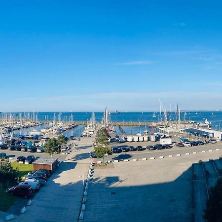 Panoramablick Und Den Strand Direkt Vor Der Tuer Apartment Kiel Ngoại thất bức ảnh